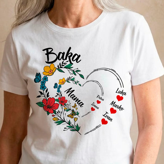 Personalizirana majica za baku s imenima unuka i cvjetnim srcem